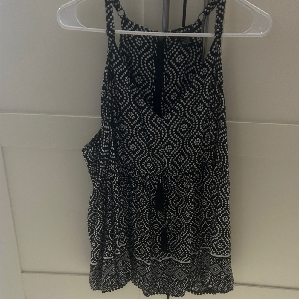 Torrid Black and White Patterned Tank Top